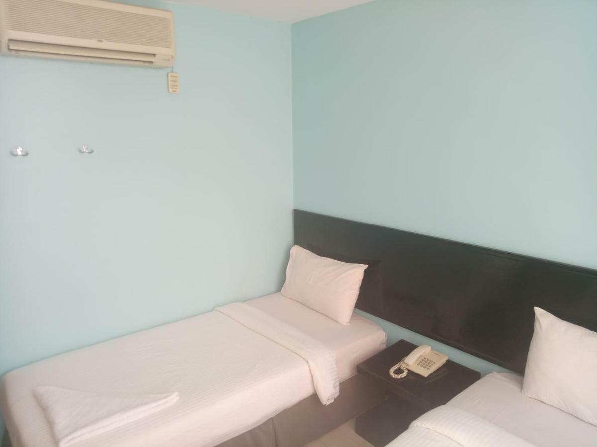 Hotel Sri Sutra Sunway Mentari Petaling Jaya Exterior foto